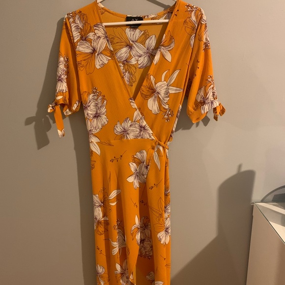 AX Paris Midi Dress - Picture 3 of 3